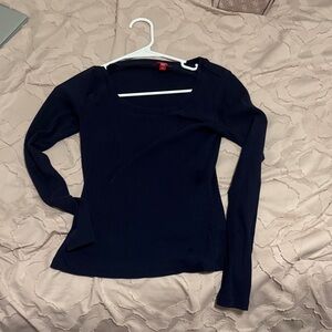 Guess Women's Black Long-Sleeve Square Neck Top